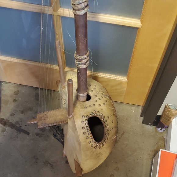 Kora Authentic Handcrafted African String Instrument with Unique Design - Picture 5 of 8